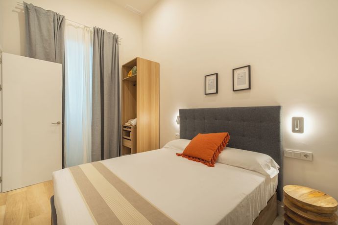 Imagen general del Hotel Urania Cádiz Apartments by Soho Boutique. Foto 1
