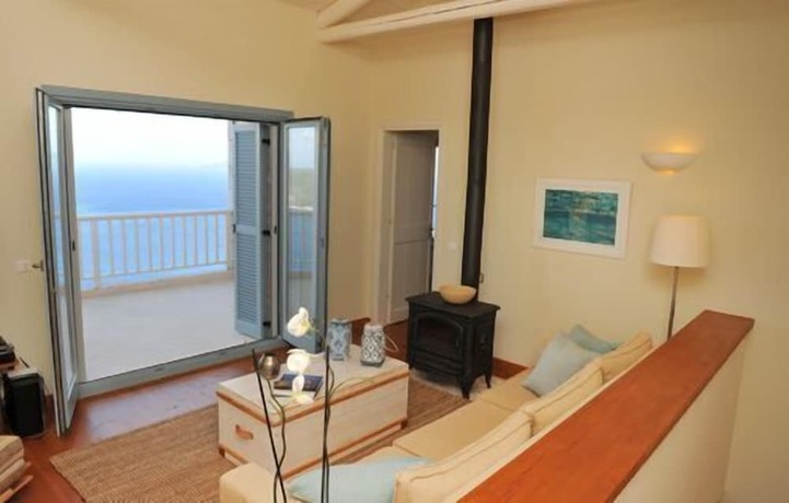 Imagen general del Hotel Urania Luxury Villas. Foto 3
