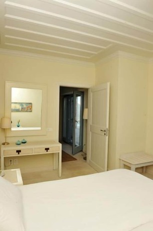 Imagen general del Hotel Urania Luxury Villas. Foto 12