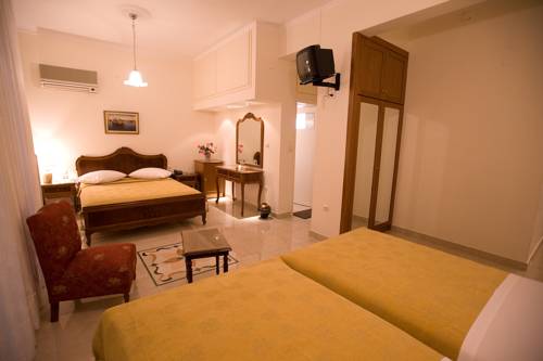 Imagen de la habitación del Hotel Urania, Pr&eacute;veza. Foto 2