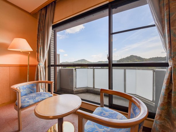 Imagen de la habitación del Hotel Urari Takeo Garden Terrace Spa Resorts. Foto 6