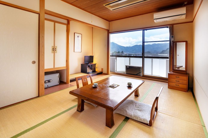 Imagen de la habitación del Hotel Urari Takeo Garden Terrace Spa Resorts. Foto 12