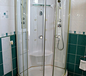 Imagen de la habitación del Hotel Urartu. Foto 8