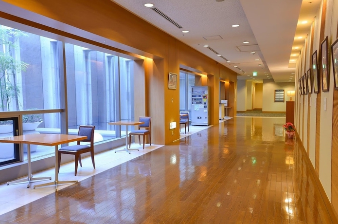 Imagen de los interiores del Hotel Urawa Washington. Foto 16