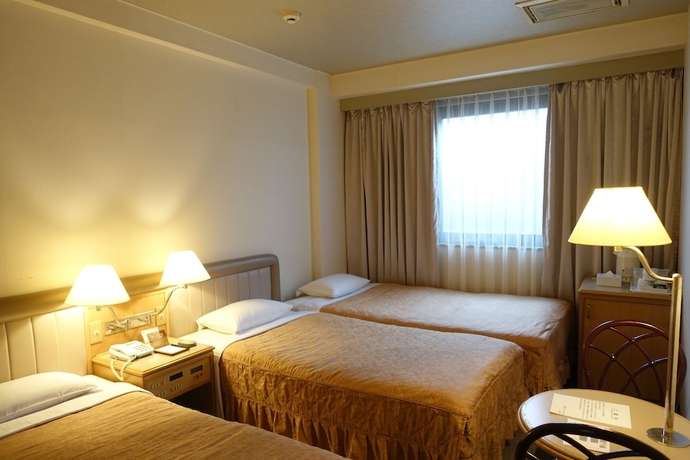 Imagen de la habitación del Hotel Urayasu Beaufort. Foto 12