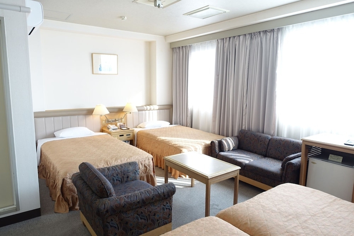Imagen de la habitación del Hotel Urayasu Beaufort. Foto 13