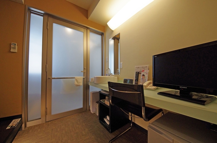 Imagen de la habitación del Hotel Urbain Hiroshima Executive. Foto 10