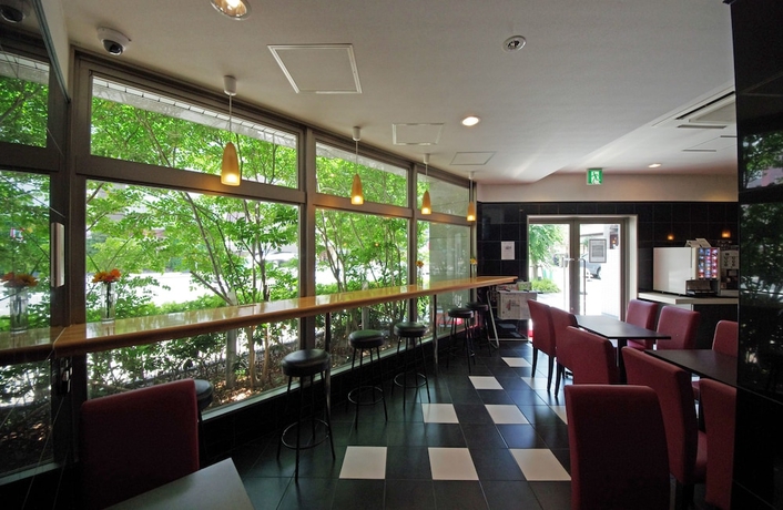 Imagen del bar/restaurante del Hotel Urbain Hiroshima Executive. Foto 4