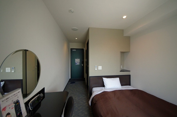 Imagen de la habitación del Hotel Urbain Hiroshima Executive. Foto 15