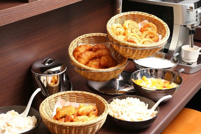 Imagen del bar/restaurante del Hotel Urbain Kyoto Kawaramachidori. Foto 9