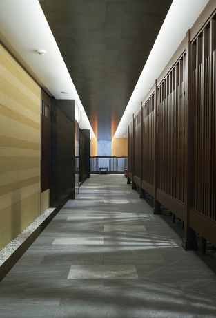 Imagen de los interiores del Hotel Urbain Kyoto Shijo Omiya. Foto 17