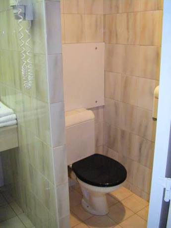 Imagen de la habitación del Hotel Urbain V. Foto 6