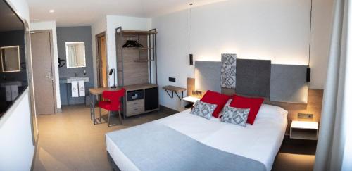 Imagen general del Hotel Urban A+++. Foto 7