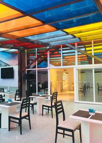 Imagen de los interiores del Hotel Urban Amadeos. Foto 15