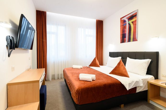 Imagen de la habitación del Hotel Urban, Baia Mare. Foto 3