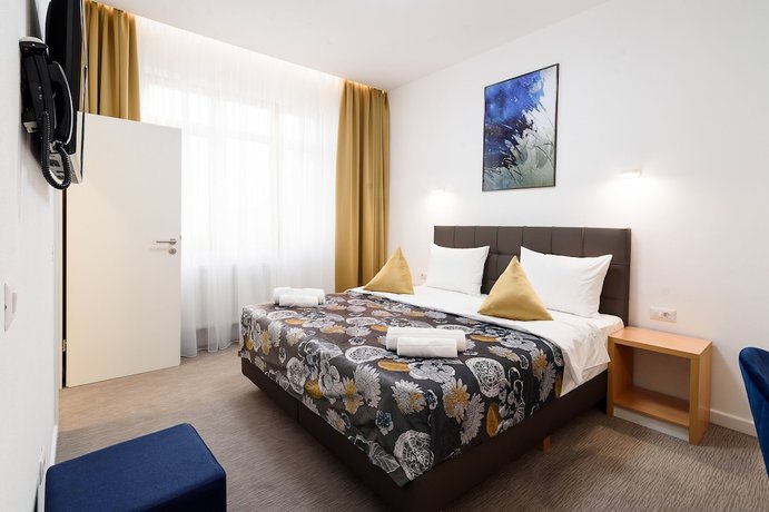 Imagen de la habitación del Hotel Urban, Baia Mare. Foto 4
