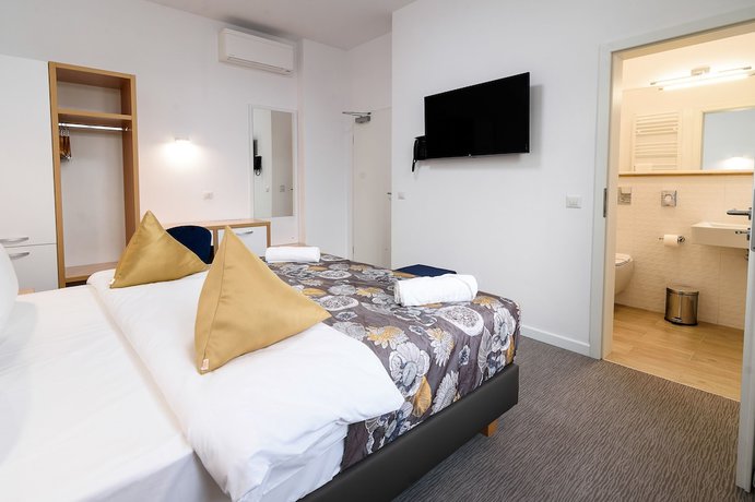 Imagen de la habitación del Hotel Urban, Baia Mare. Foto 8