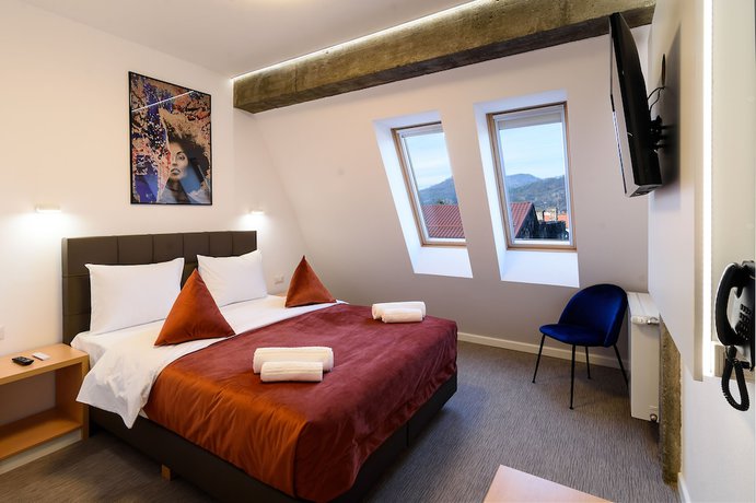 Imagen de la habitación del Hotel Urban, Baia Mare. Foto 16