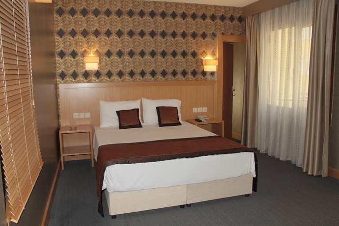 Imagen de la habitación del Hotel Urban Bomonti. Foto 8