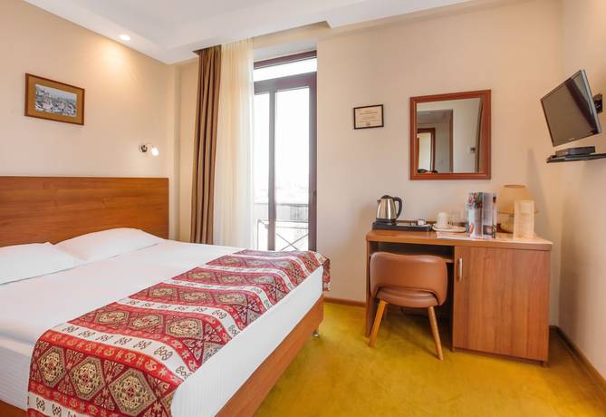 Imagen de la habitación del Hotel Urban Boutique, Tbilisi. Foto 6