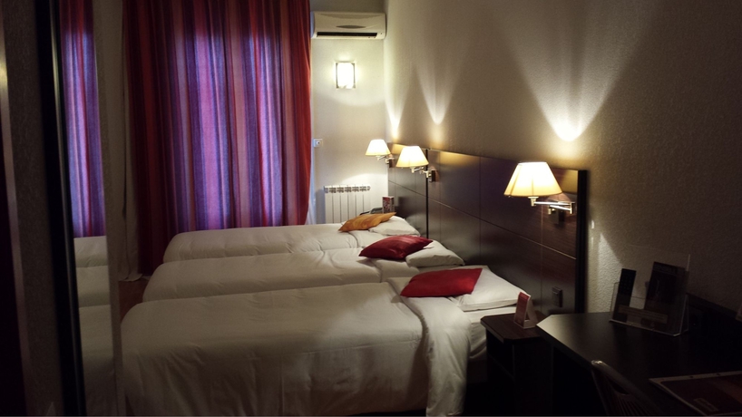 Imagen de la habitación del Hotel Urban By Balladins Perpignan. Foto 6