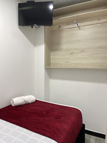 Imagen de la habitación del Hotel Urban Center Bogota. Foto 2
