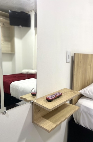 Imagen de la habitación del Hotel Urban Center Bogota. Foto 3