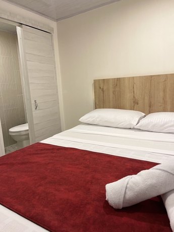 Imagen de la habitación del Hotel Urban Center Bogota. Foto 5