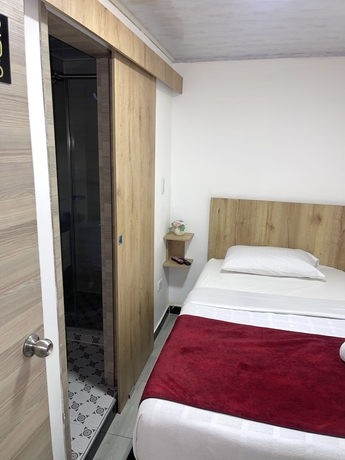 Imagen de la habitación del Hotel Urban Center Bogota. Foto 8