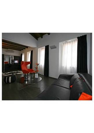 Imagen de la habitación del Hotel Urban Design. Foto 6