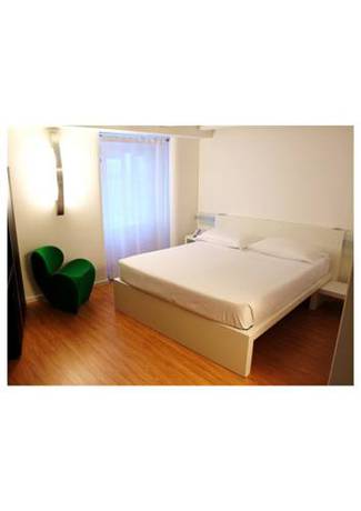 Imagen de la habitación del Hotel Urban Design. Foto 7