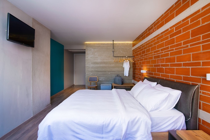 Imagen de la habitación del Hotel Urban Donkey. Foto 2