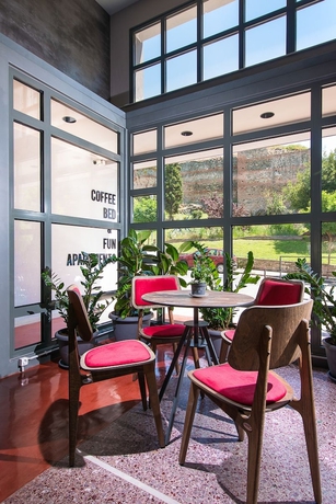 Imagen de los interiores del Hotel Urban Donkey. Foto 19