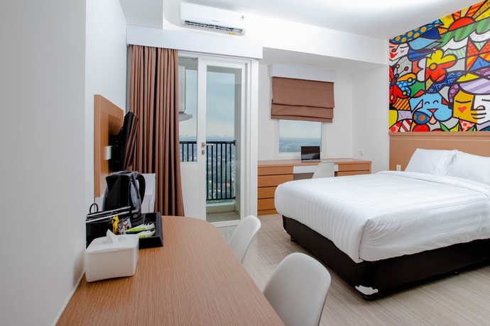 Imagen general del Hotel Urban Express Homtel Serpong. Foto 1