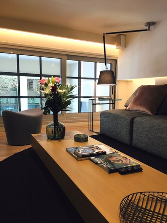 Imagen del bar/restaurante del Hotel Urban Frame Plaka. Foto 2