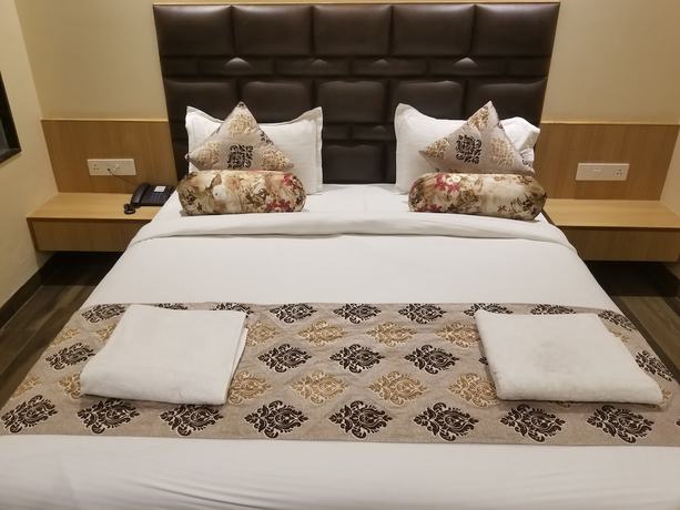 Imagen de la habitación del Hotel Urban Galaxy. Foto 15