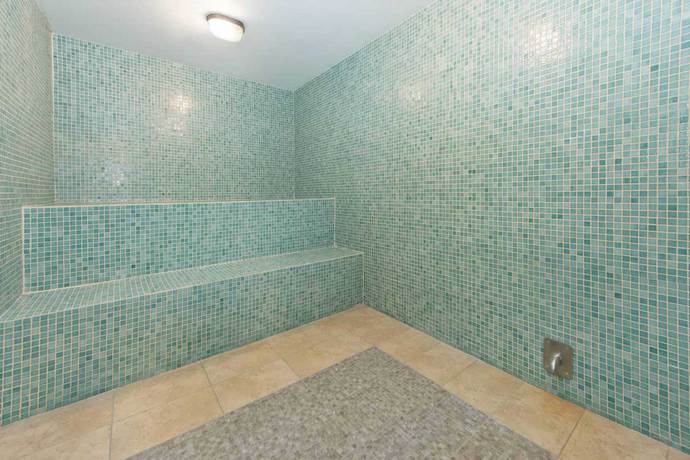 Imagen de los interiores del Hotel Urban Green & Suites. Foto 12