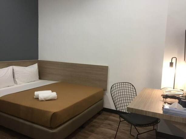 Imagen de la habitación del Hotel Urban Inn Alor Setar. Foto 13