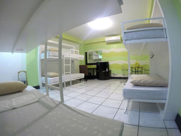 Imagen de la habitación del Hotel Urban Inn Iloilo. Foto 16