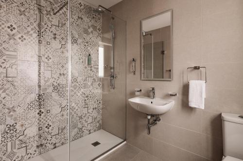 Imagen general del Hotel Urban Isle. Foto 10