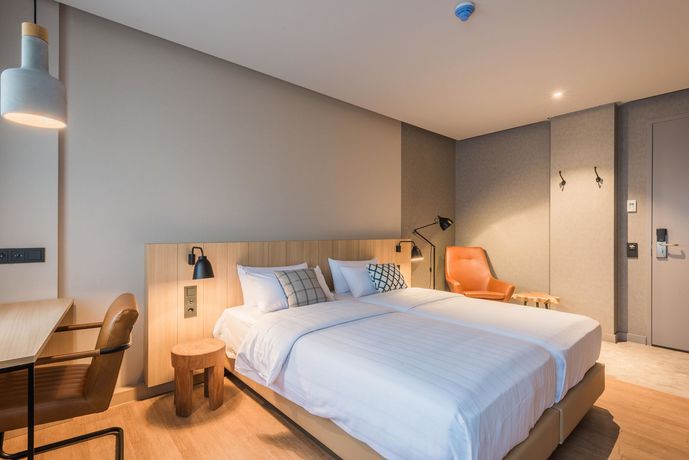 Imagen de la habitación del Hotel Urban Lodge. Foto 14