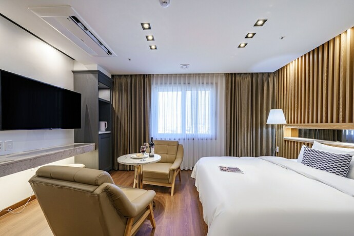 Imagen de la habitación del Hotel Urban, Mokpo. Foto 17