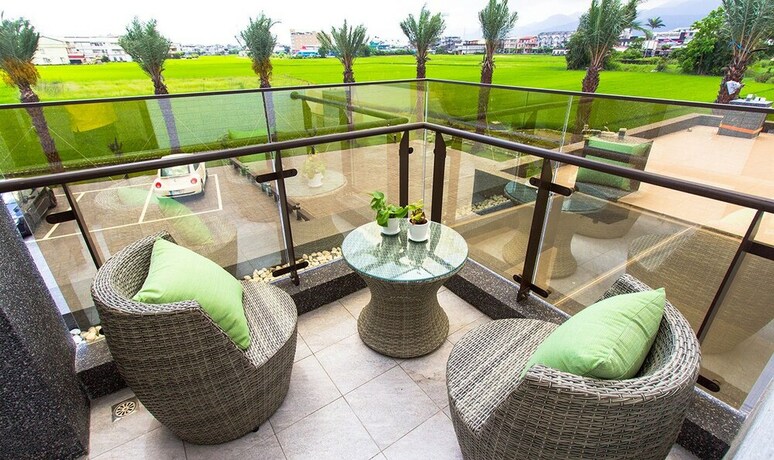 Imagen de la habitación del Hotel Urban Oasis Inn. Foto 25