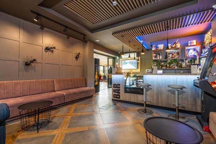 Imagen de los interiores del Hotel Urban, Plovdiv. Foto 14