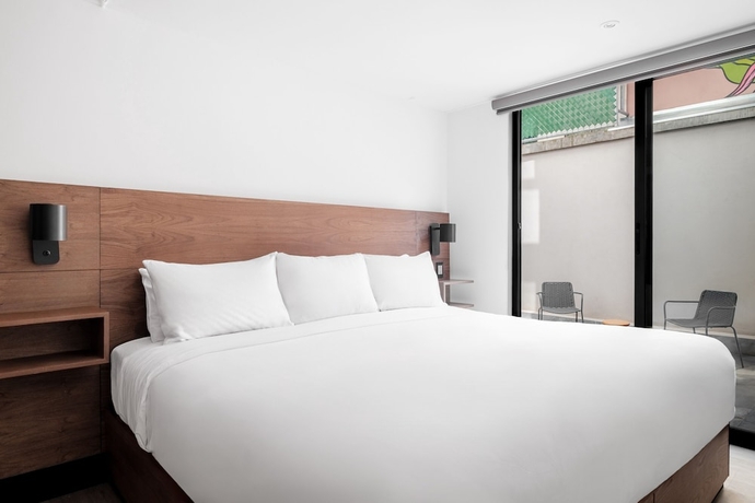 Imagen de la habitación del Hotel Urban Reforma Mexico City by Lumina. Foto 18