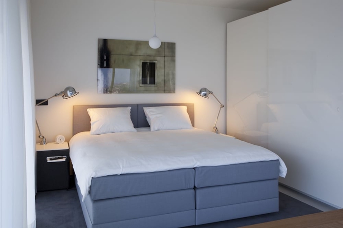 Imagen de la habitación del Hotel Urban Residences. Foto 3