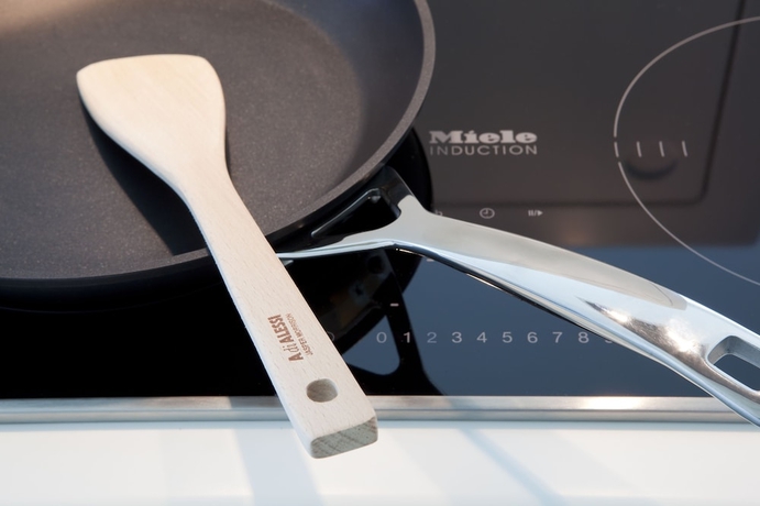 Imagen de la habitación del Hotel Urban Residences. Foto 17