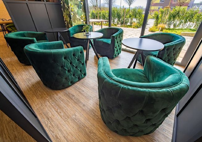 Imagen del bar/restaurante del Hotel Urban Ring. Foto 3