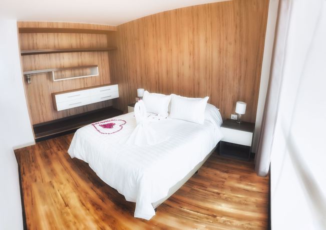 Imagen de la habitación del Hotel Urban Suites Apart. Foto 8
