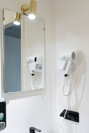 Imagen general del Hotel Urban The Golden Stork. Foto 14